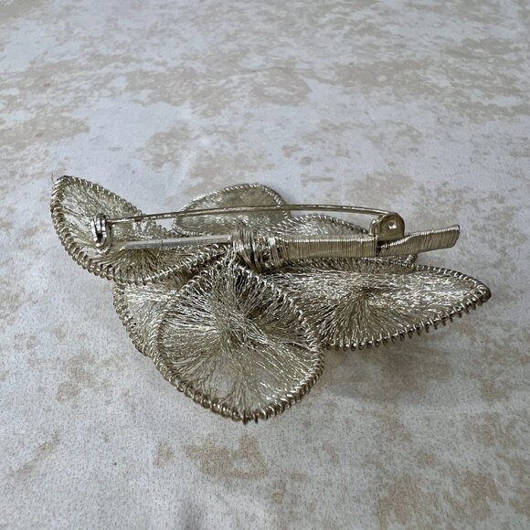Vintage Silver Mesh Flower Brooch 2.5" Pearl - Picture 5 of 5